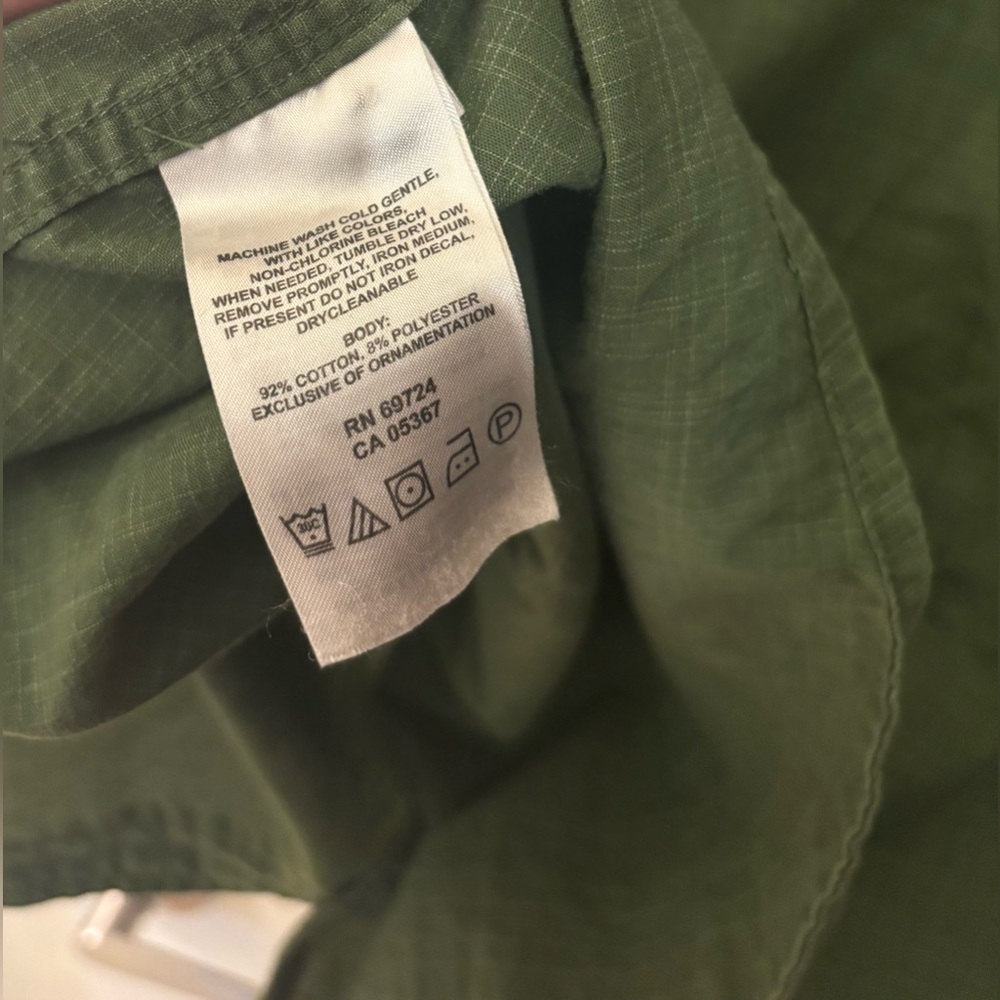 Mountain Hardwear Cotton Blend Button Down Short Sleeve in Green, Size L - Picture 7 of 9